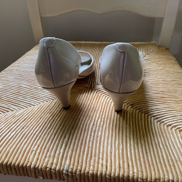 Bandolino Pemberly Women’s Nude Heels - Size 6 - Picture 2 of 12